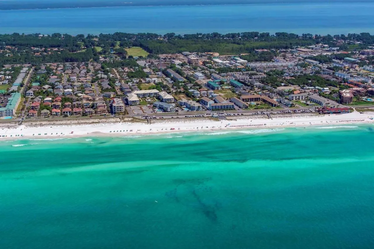 Chateau La Mer II #103- Dreamland Destin Holiday home