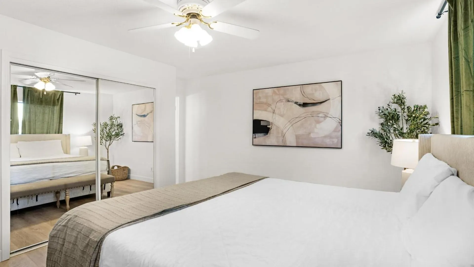 Chateau La Mer II #103- Dreamland Destin Holiday home