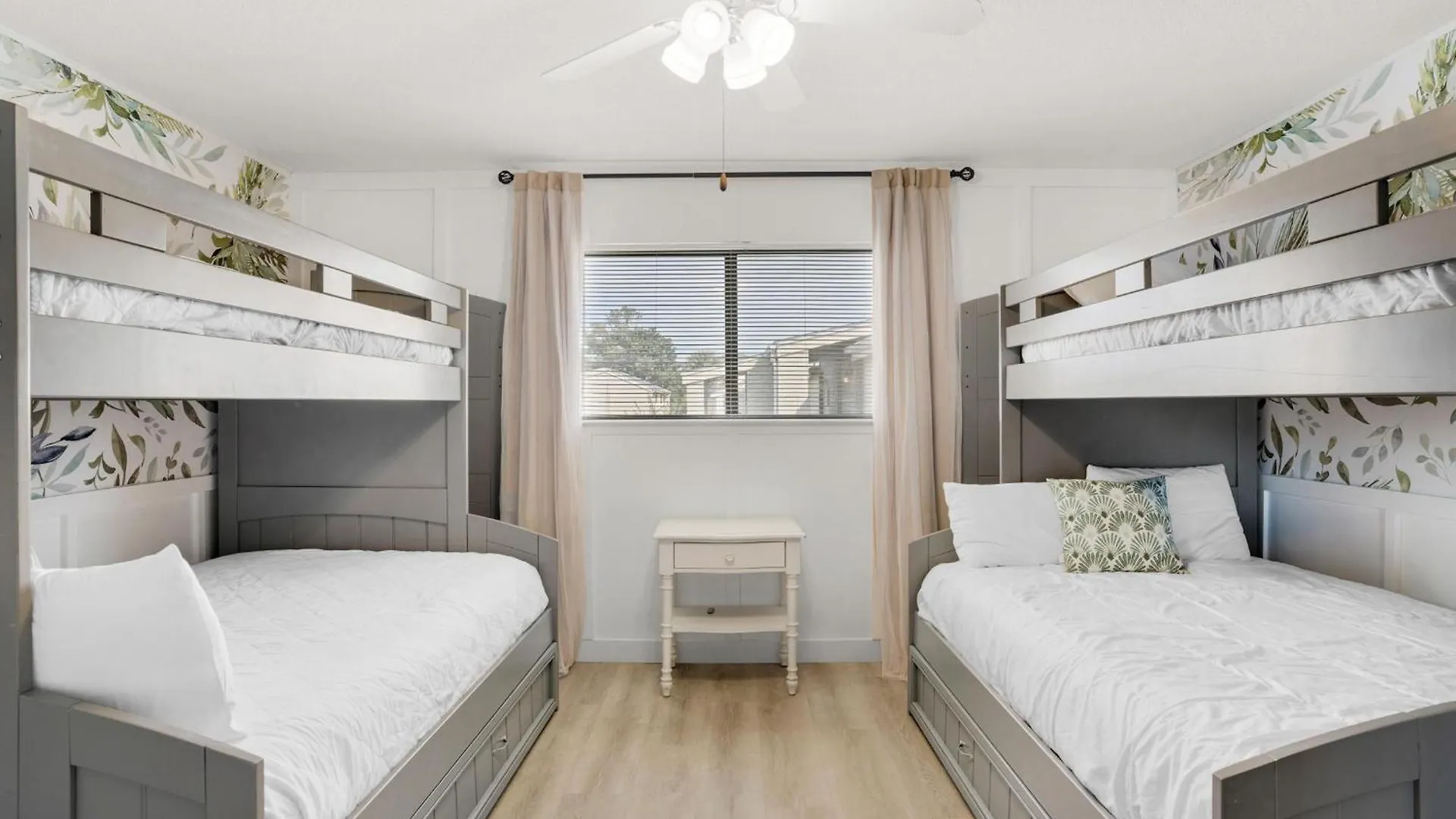 Chateau La Mer II #103- Dreamland Destin